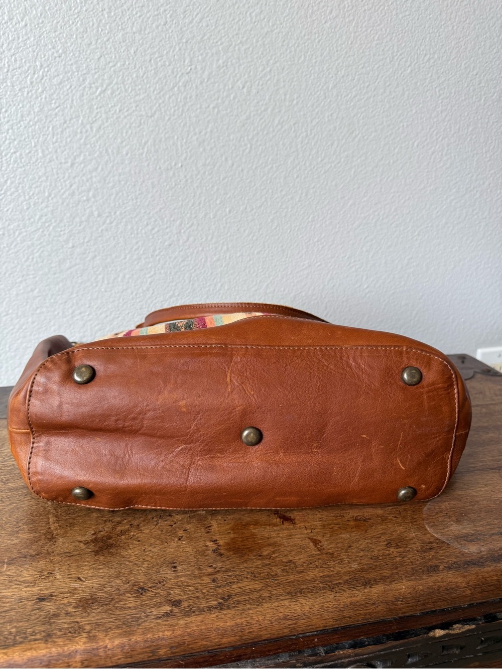 Nena & Co. Striped Guatemalan huipil and leather bag - Picture 12 of 12